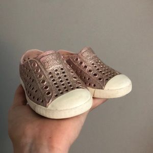 Pink sparkly Native baby girl shoes